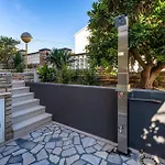Διαμέρισμα 2 Bedroom Awesome In